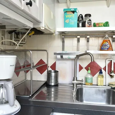 Appartement Charming 1 Bedroom Parisian With Balcony *